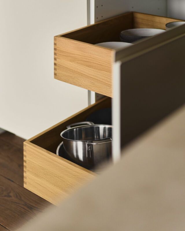 Wooden Drawers are your allies when it comes to systemised functionality. Let us fill you in on how to unlock the full potential of your drawers.

✎ Utensils and small accessories: The smallest kitchen utensils can be sorted using cutlery organisers, matched to the size of the internal drawers.

✎ Tableware: Placing your favourite plates, bowls and cups in a drawer makes it easier to identify them from above. The design of the drawers allows for efficient stacking of items.

✎ Pots and appliances: It is best to store heavy, large and less frequently used equipment at the very bottom - deep, fully extendable drawers will work best here.

Arrange your kitchen with our Wooden Drawers. Link in bio.